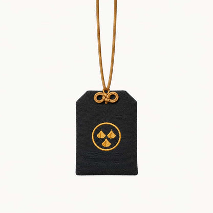 KIRIN SCENT 01: GOOD OMEN Omamori black and gold car fragrance pouch